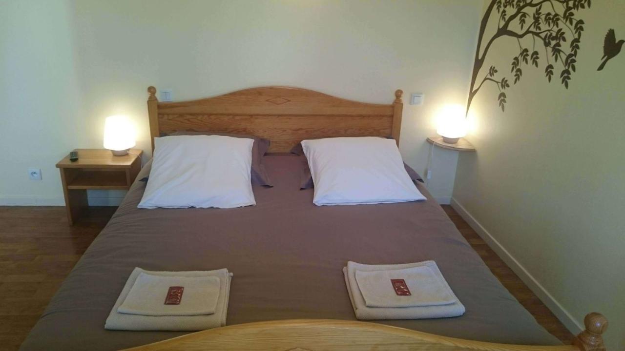 Chambres D'Hotes De L'Auberge L'Astrassadou Rézentières Eksteriør billede