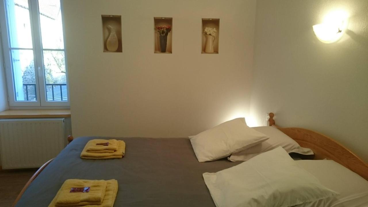 Chambres D'Hotes De L'Auberge L'Astrassadou Rézentières Eksteriør billede